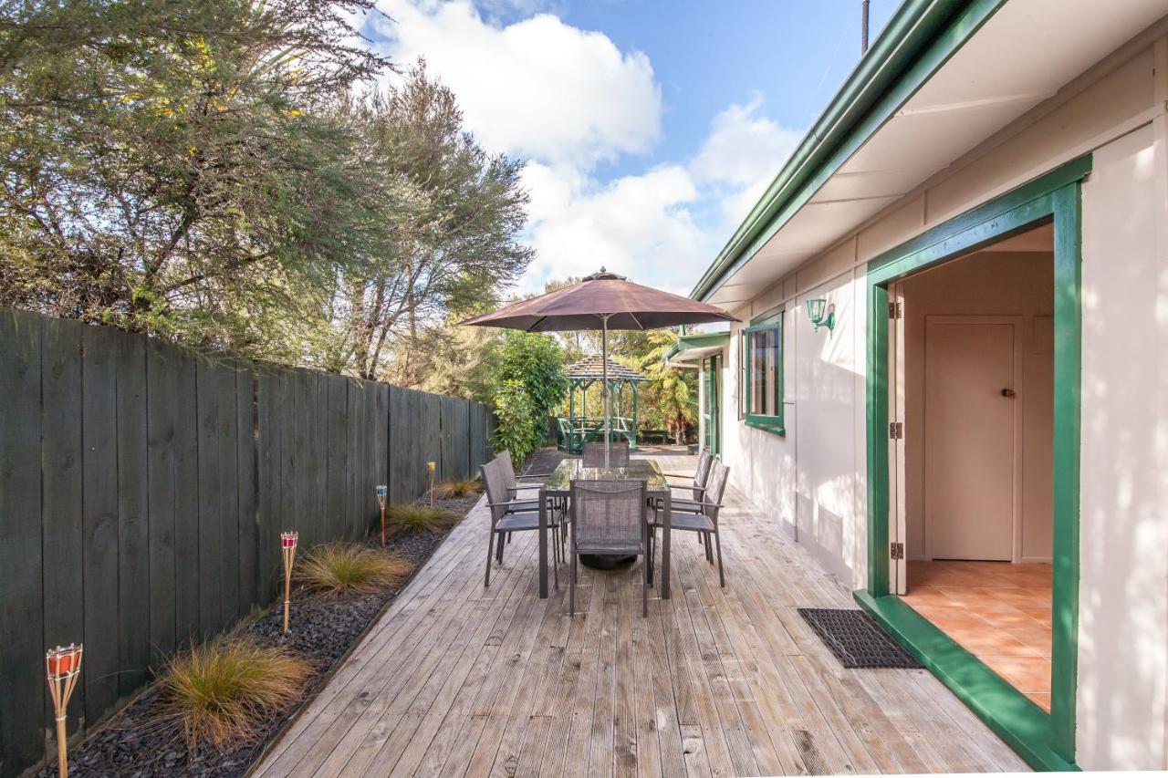 Kaihua Lookout - Taupo Holiday Home Εξωτερικό φωτογραφία