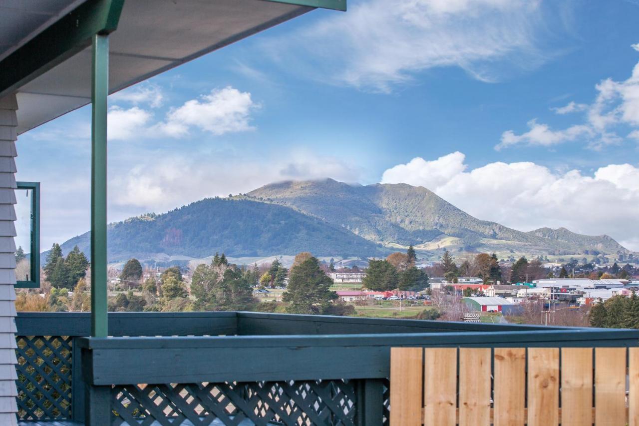 Kaihua Lookout - Taupo Holiday Home Εξωτερικό φωτογραφία