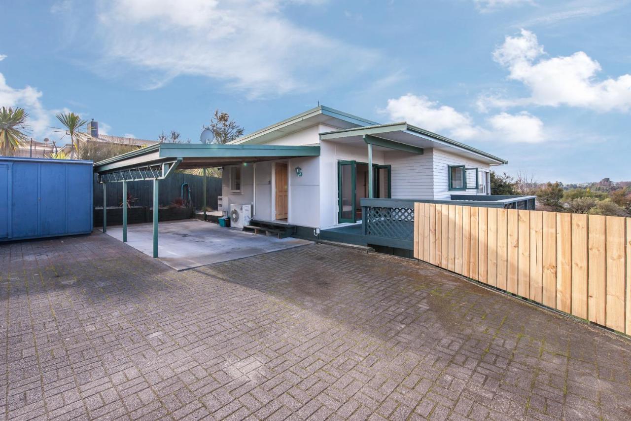 Kaihua Lookout - Taupo Holiday Home Εξωτερικό φωτογραφία